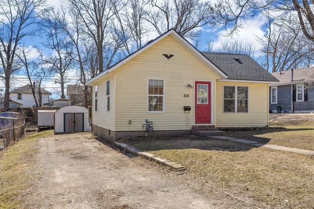 231 31st St Drive SE, Cedar Rapids, IA 52403