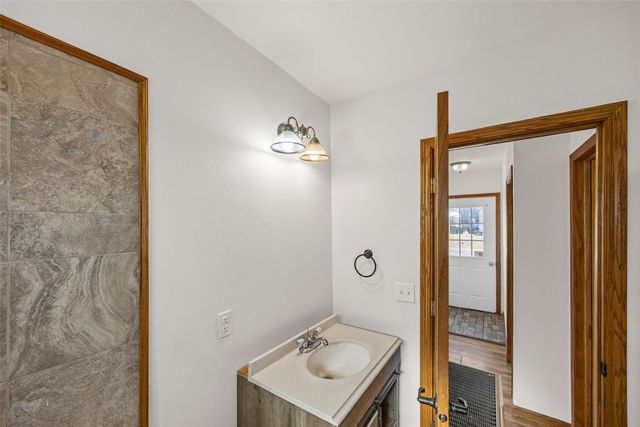 231 31st St Drive SE, Cedar Rapids, IA 52403