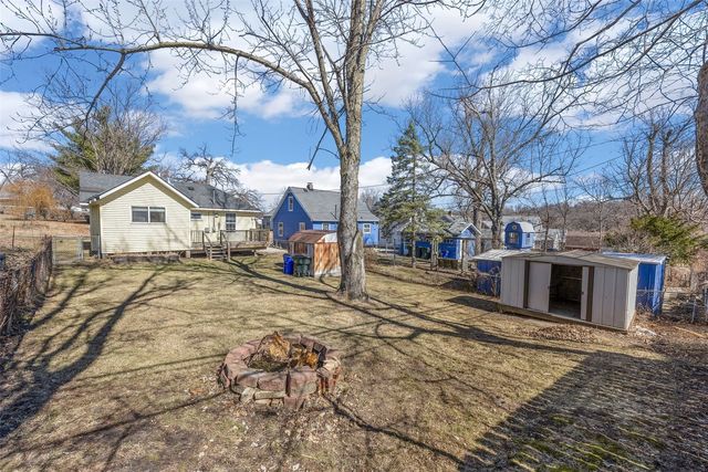 231 31st St Drive SE, Cedar Rapids, IA 52403