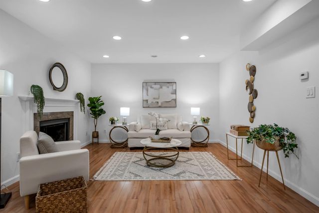 3259 Amethyst Ln, Cameron Park, CA 95682