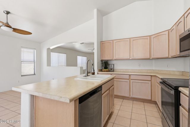 2060 S 155TH Lane, Goodyear, AZ 85338