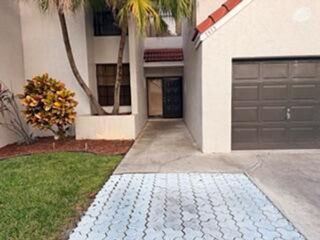 7473 Champagne Place, Boca Raton, FL 33433