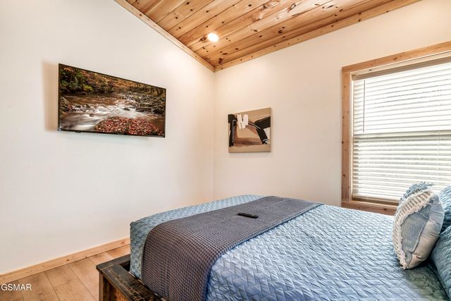 3138 Stepping Stone Drive, Sevierville, TN 37862