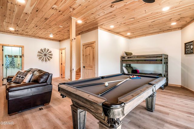 3138 Stepping Stone Drive, Sevierville, TN 37862