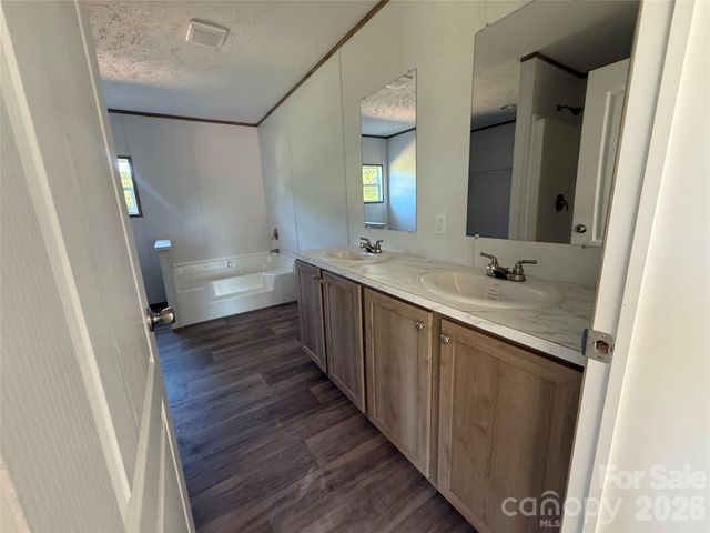 106 Advent Drive, Grover, NC 28073