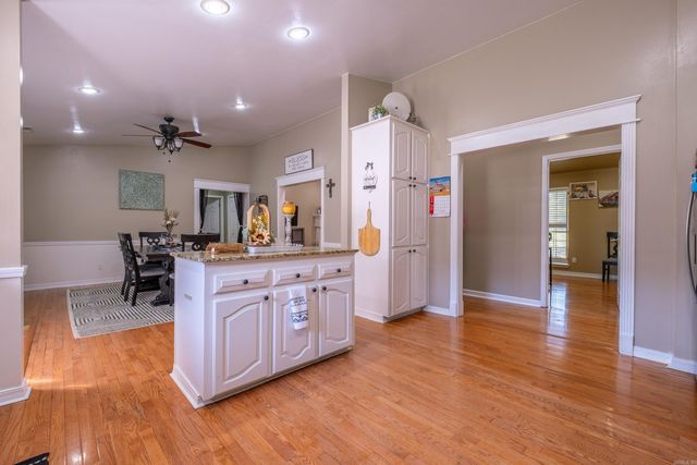 151 Hardester Drive, Cabot, AR 72023