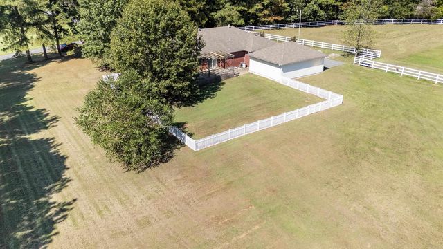 151 Hardester Drive, Cabot, AR 72023