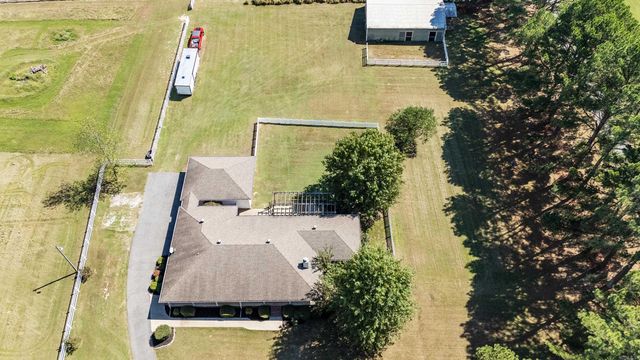 151 Hardester Drive, Cabot, AR 72023