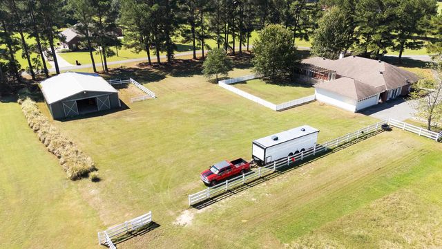 151 Hardester Drive, Cabot, AR 72023