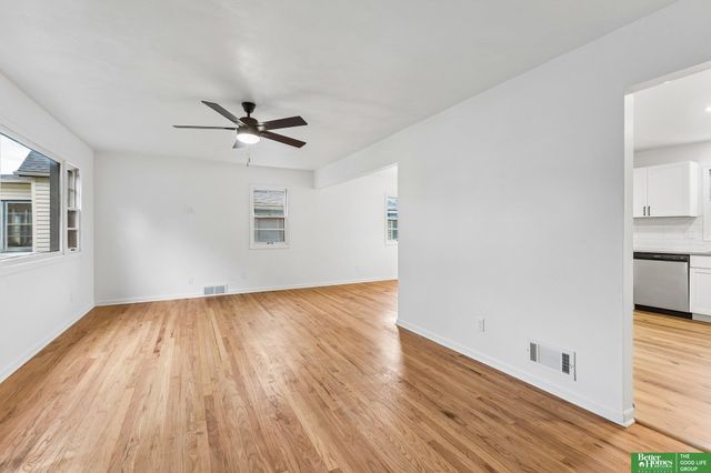 1911 S 48 Avenue, Omaha, NE 68106