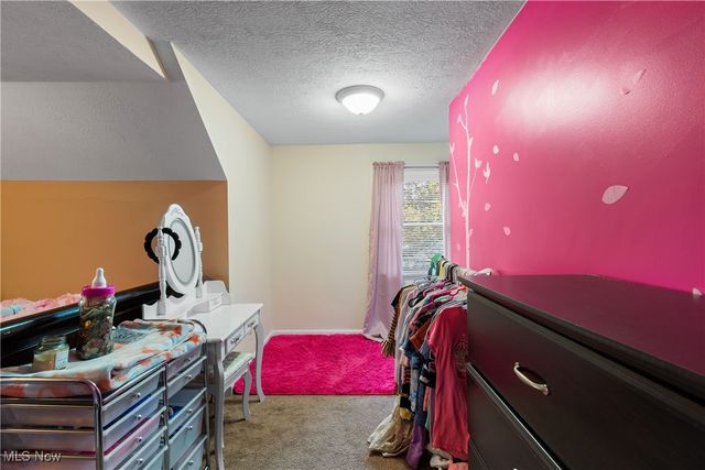 2948 Trenton Road, Akron, OH 44312