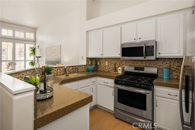 1408 Solvay Aisle, Irvine, CA 92606