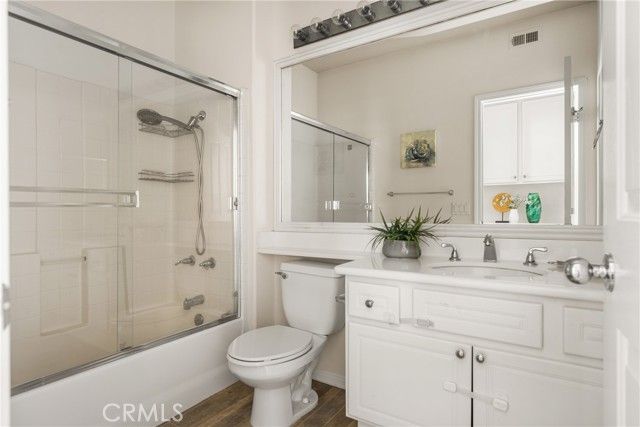 1408 Solvay Aisle, Irvine, CA 92606