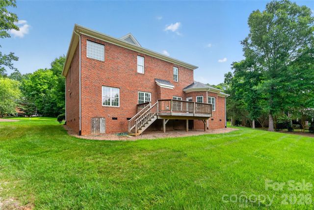 1900 Crestgate Drive, Waxhaw, NC 28173
