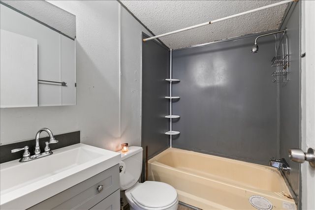 5680 County Road 1217, Cleburne, TX 76033