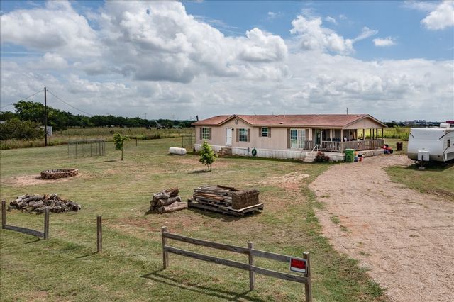 5680 County Road 1217, Cleburne, TX 76033