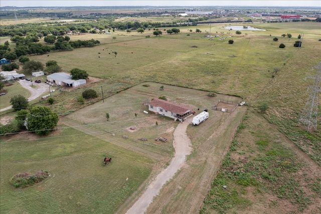 5680 County Road 1217, Cleburne, TX 76033