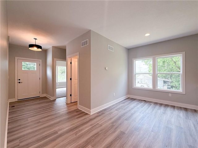 503 N Lexington Street, Harrisonville, MO 64701