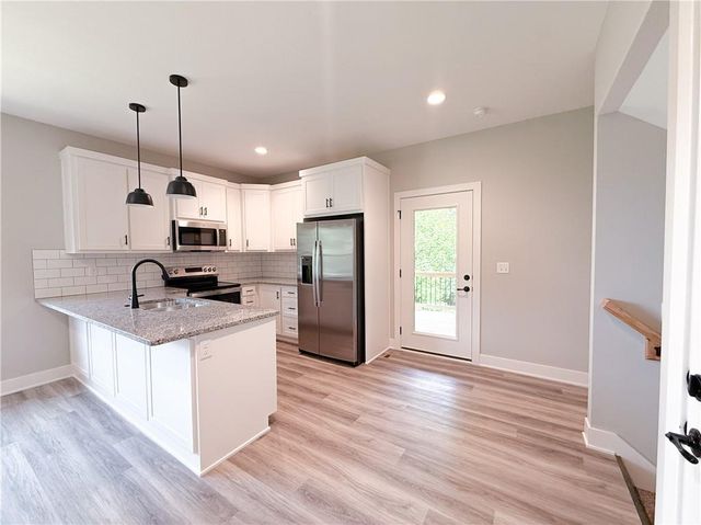 503 N Lexington Street, Harrisonville, MO 64701