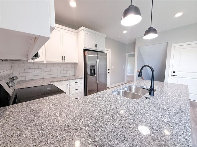 503 N Lexington Street, Harrisonville, MO 64701