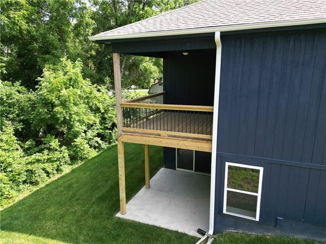 503 N Lexington Street, Harrisonville, MO 64701