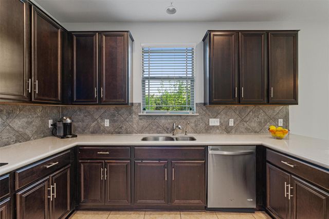 804 Water Hyacinth LOOP, Leander, TX 78641