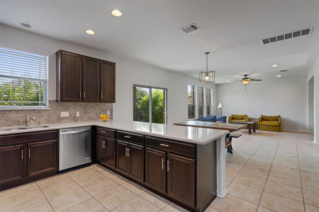 804 Water Hyacinth LOOP, Leander, TX 78641