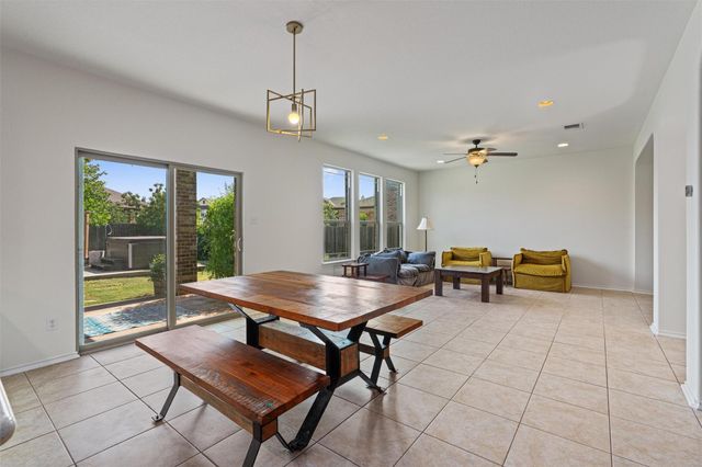 804 Water Hyacinth LOOP, Leander, TX 78641