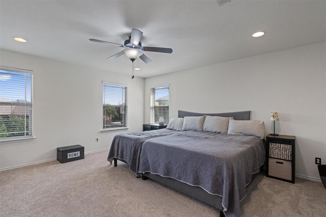 804 Water Hyacinth LOOP, Leander, TX 78641
