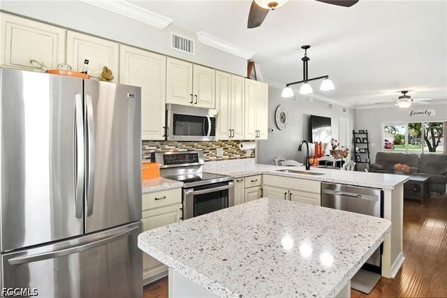 5308 Chiquita BLVD S, Cape Coral, FL 33914