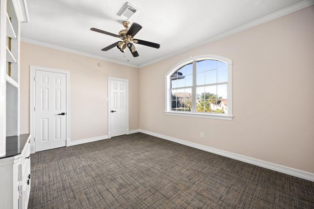 1002 Island View, League City, TX 77565