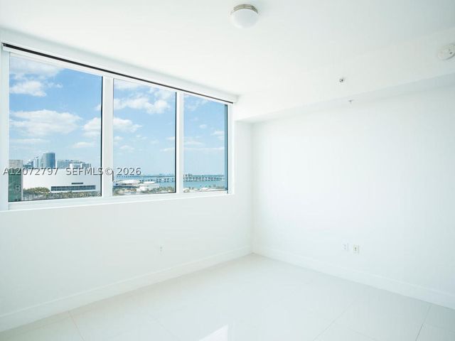 244 Biscayne Blvd 2402, Miami, FL 33132