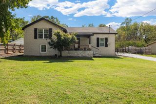 2488 West Farm Road 112, Springfield, MO 65803