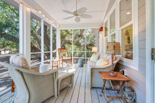 11 Red Cedar Trail, Southport, NC 28461