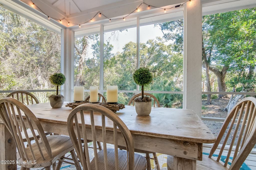 Image 25 of property listing at 11 Red Cedar Trail, Southport, NC 28461