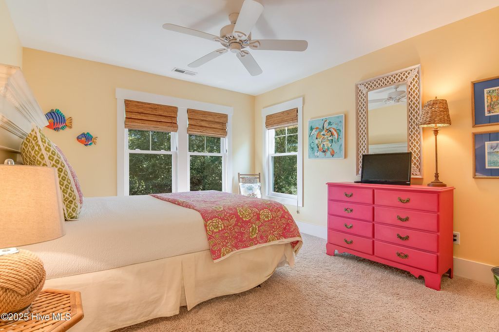 Image 26 of property listing at 11 Red Cedar Trail, Southport, NC 28461