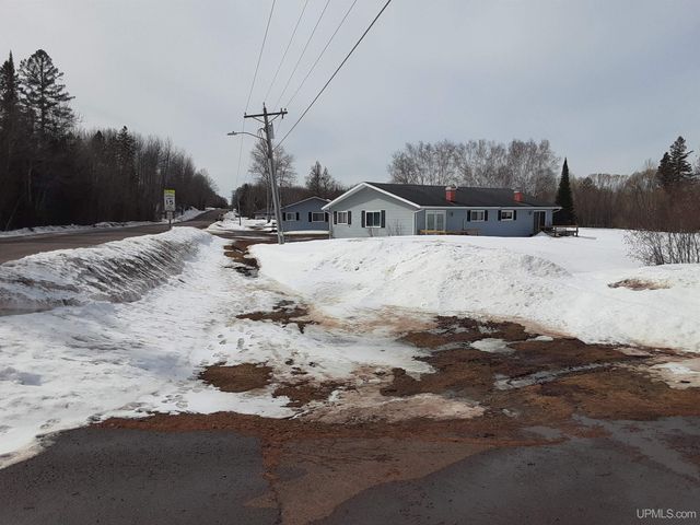 1180 Range View Drive B-2, Hurley, WI 54534