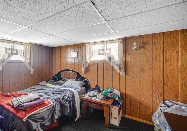 15452 Woodlawn East Avenue, South Holland, IL 60473