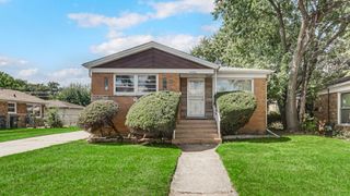 15452 Woodlawn East Avenue, South Holland, IL 60473