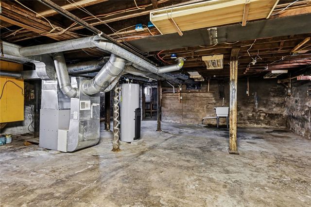 56 Monroe Avenue, Sweden, NY 14420