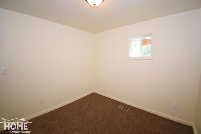614 Alger Avenue, Owosso, MI 48867
