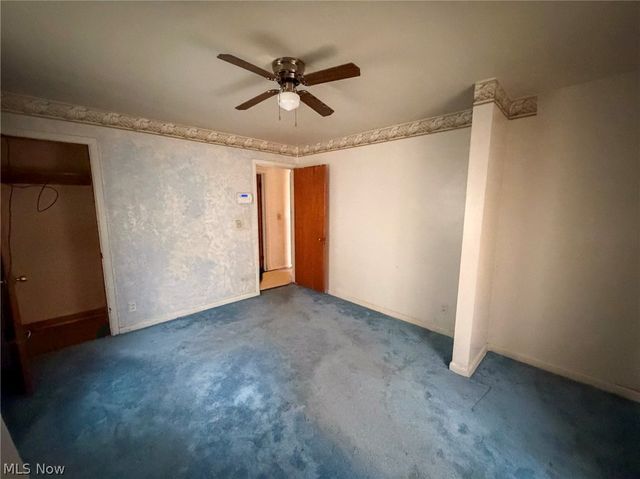 572 Comstock Street NW, Warren, OH 44483