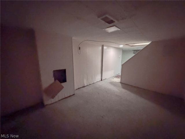 572 Comstock Street NW, Warren, OH 44483