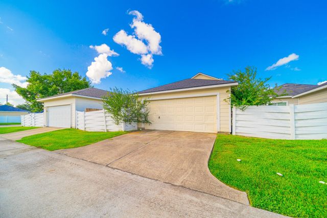 11821 Jelicoe Drive, Houston, TX 77047