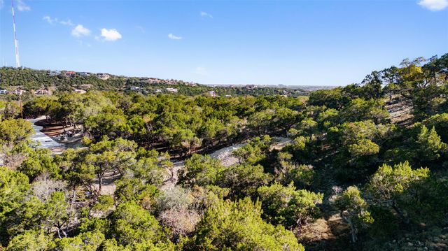 6 Martelli LN, West Lake Hills, TX 78746