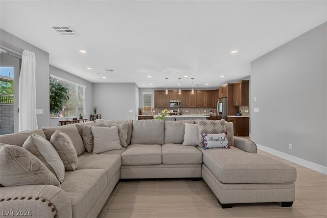 6849 Desert Finch Street, North Las Vegas, NV 89084