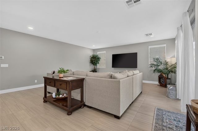 6849 Desert Finch Street, North Las Vegas, NV 89084