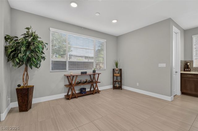 6849 Desert Finch Street, North Las Vegas, NV 89084