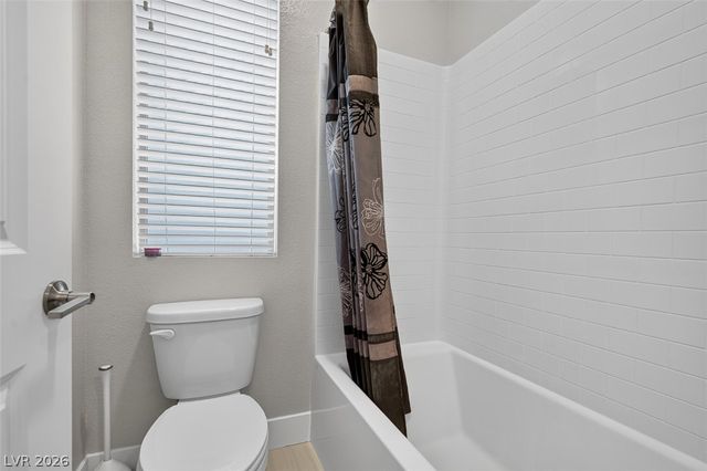 6849 Desert Finch Street, North Las Vegas, NV 89084