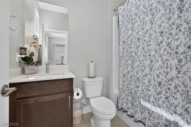 6849 Desert Finch Street, North Las Vegas, NV 89084